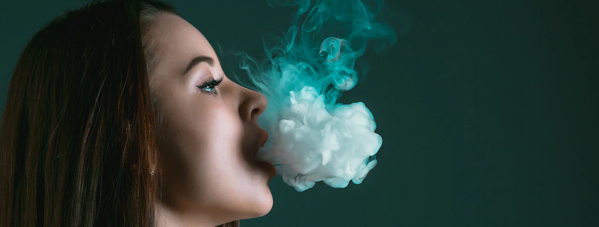 Smoke bar