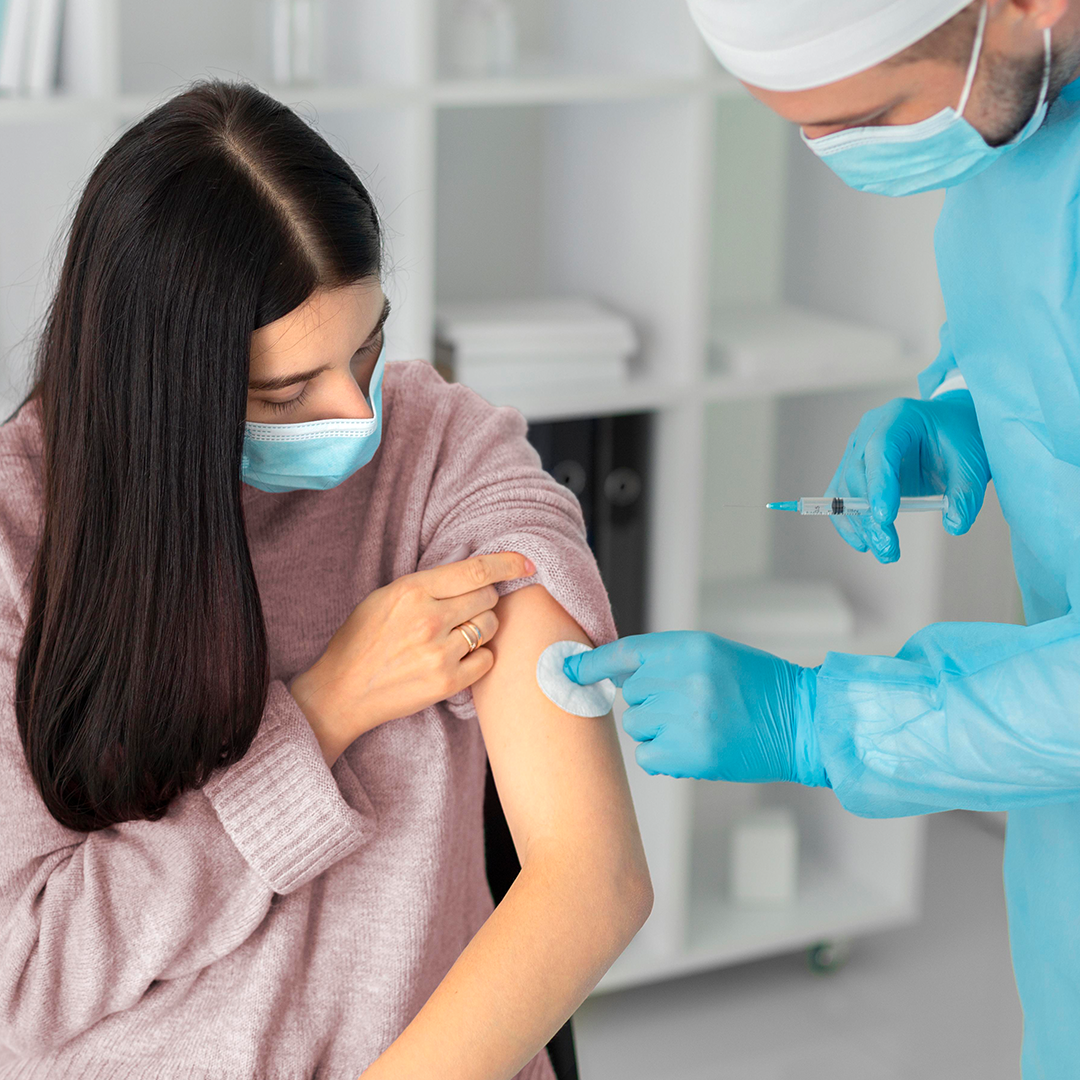 Вакцинации против инфекции COVID-19